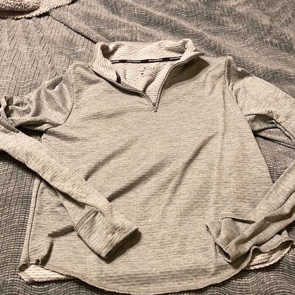 Nike Dri-fit running top size S